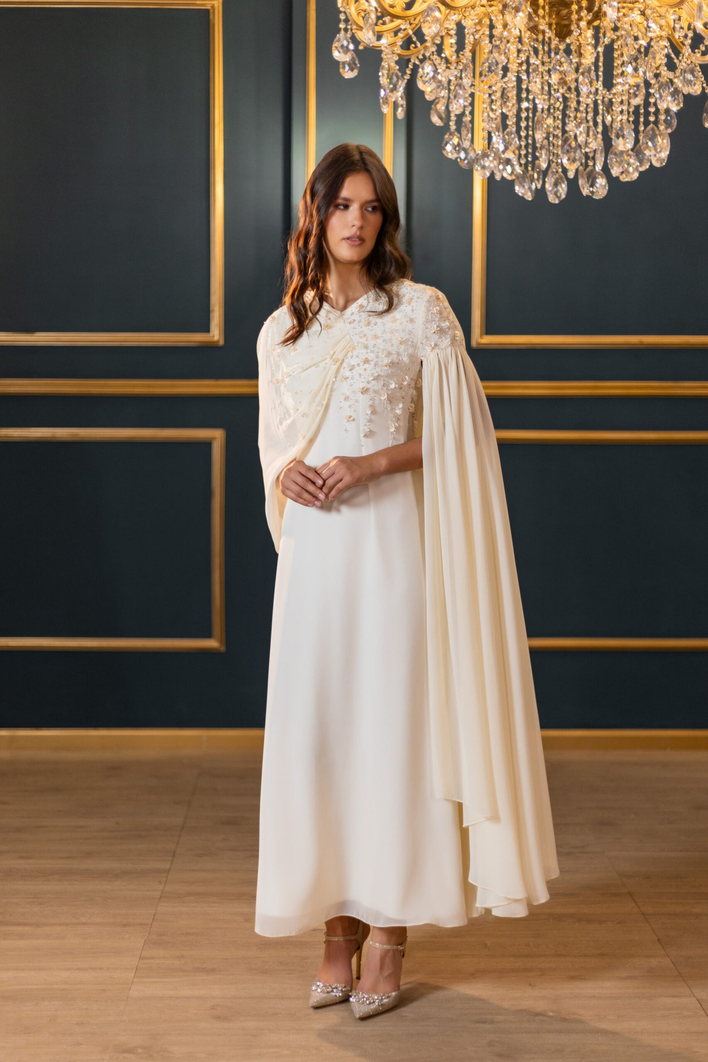 فستان فيوليتا