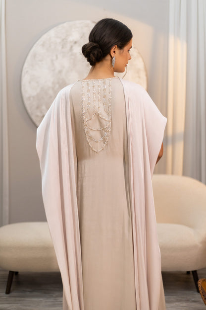 فستان إيثرا