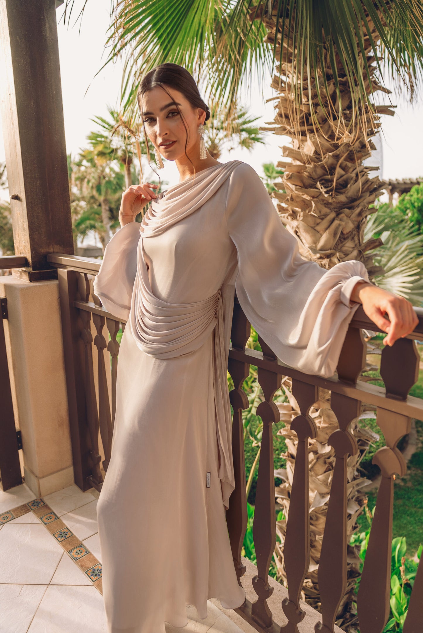 فستان نورالي