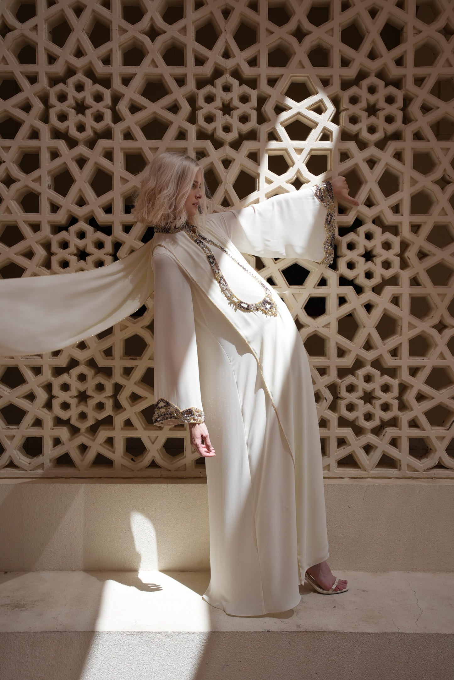 فستان كريستيلا