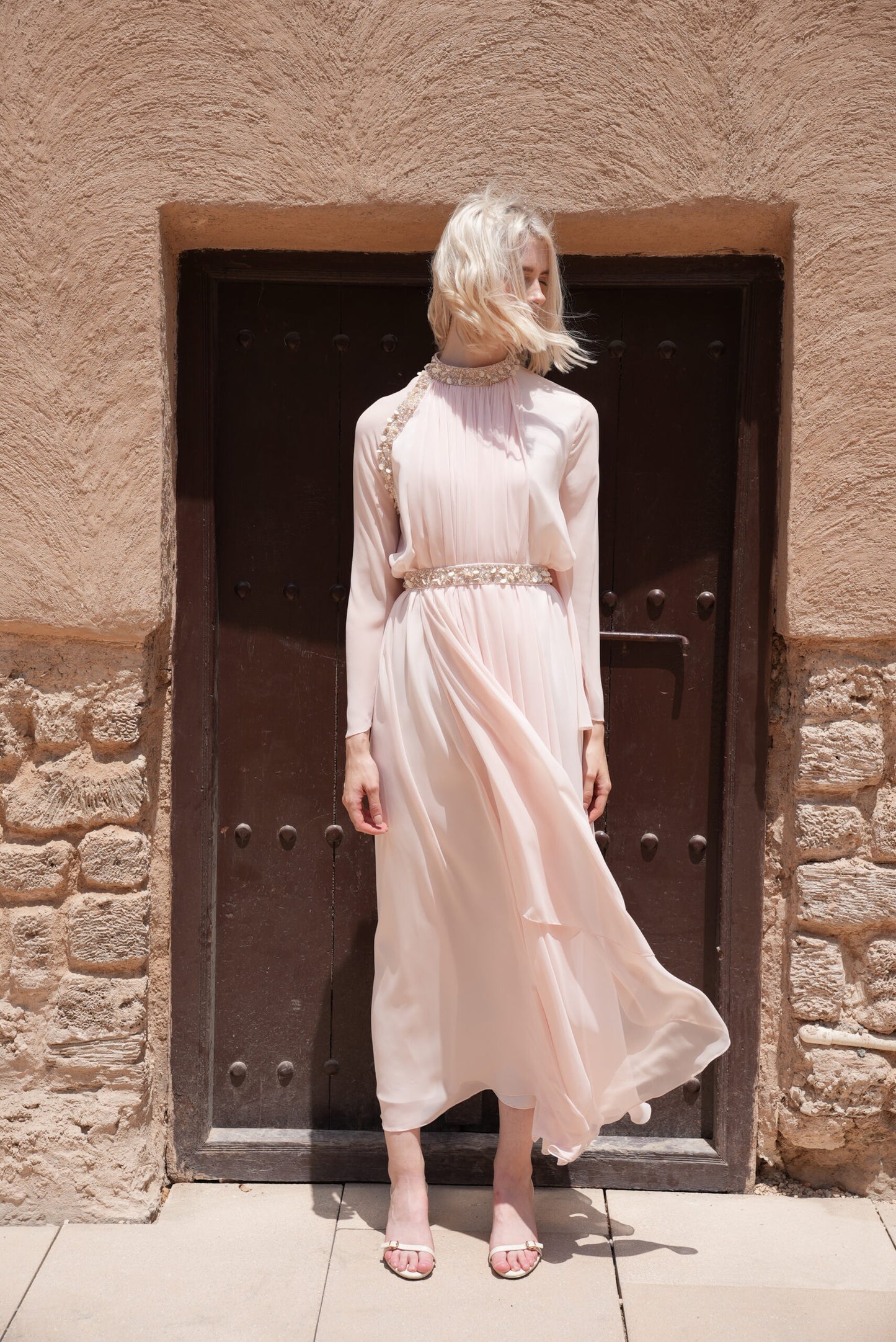 فستان إمارا