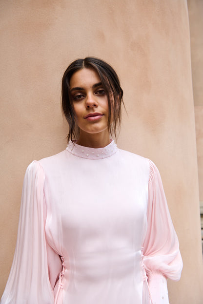 فستان فيسبيرا