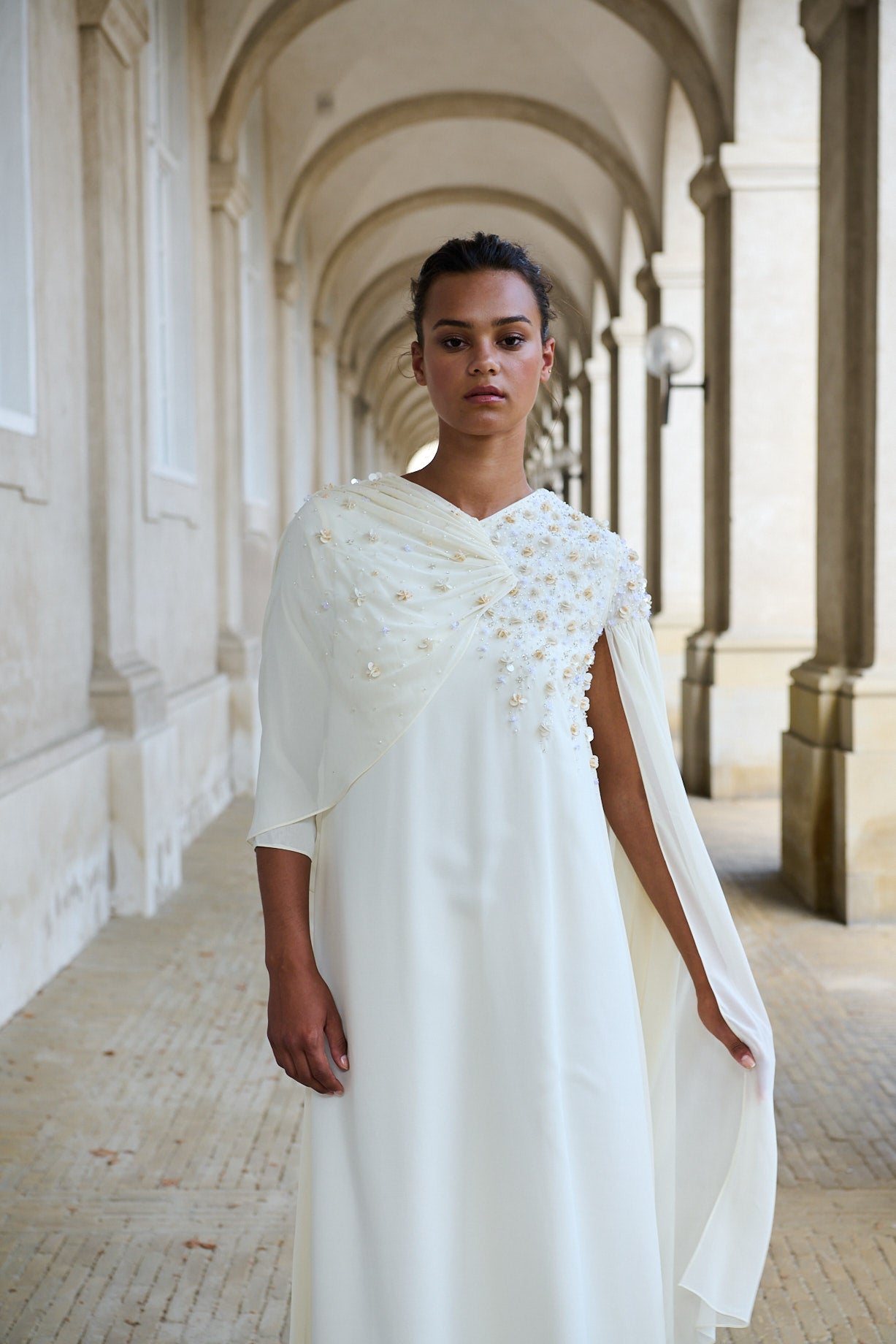 فستان فيوليتا