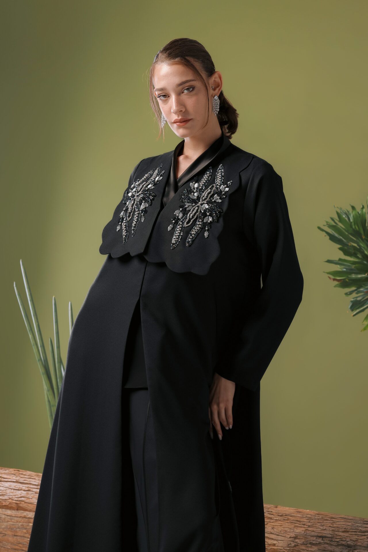 Moonbeam Abaya3