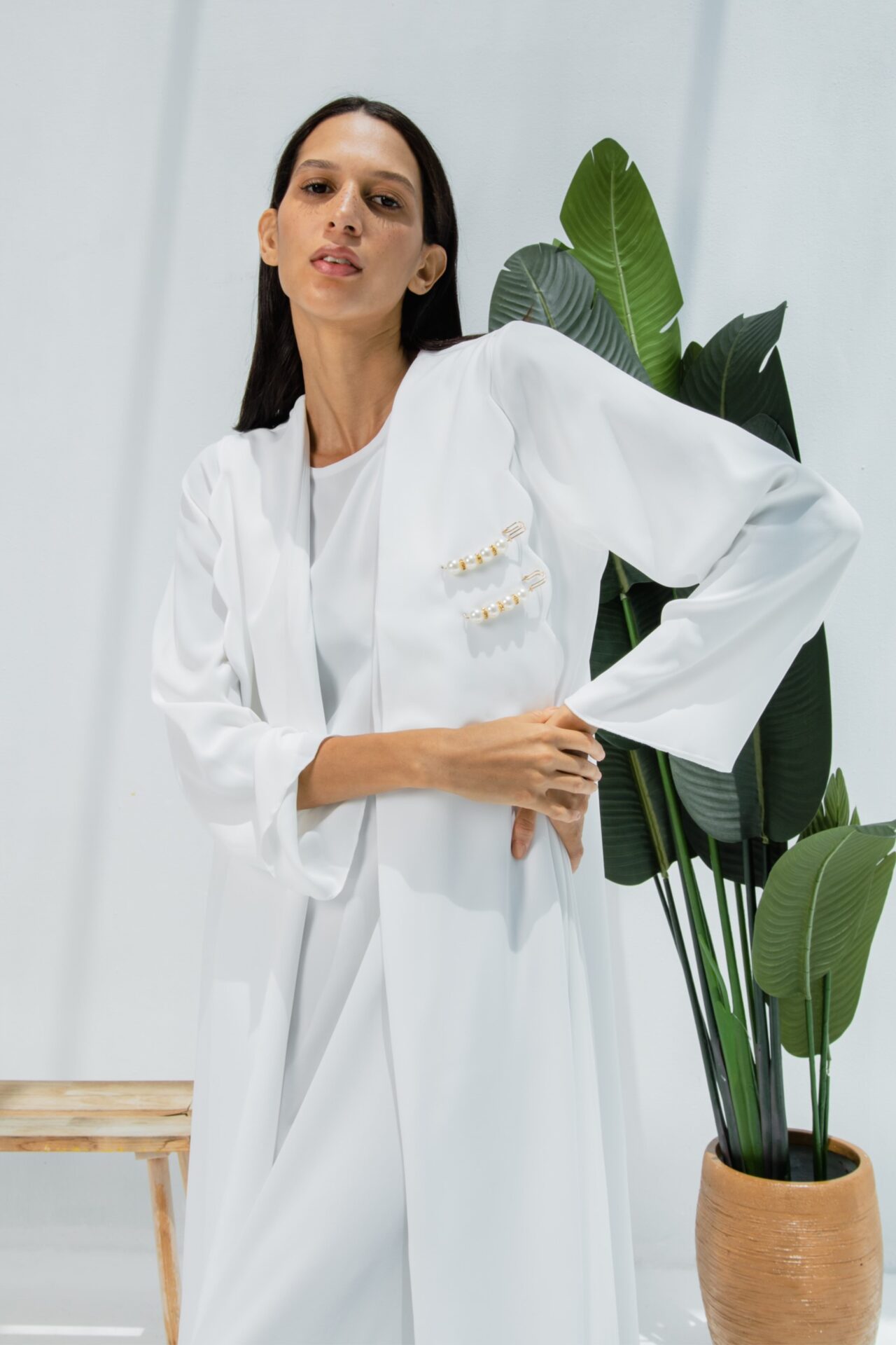 White Crepe Modern Abaya4