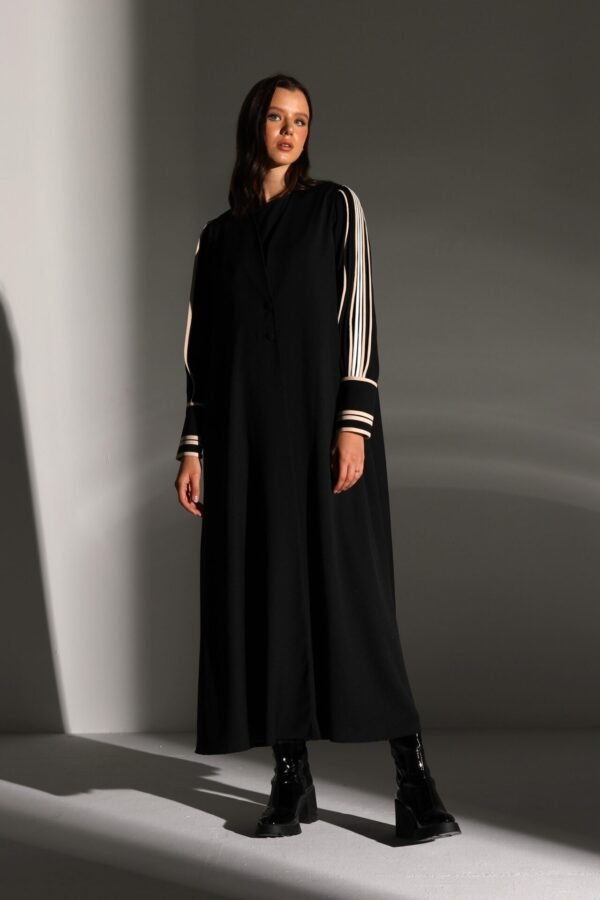 Ghada Abaya2