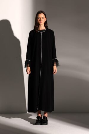 Manar Abaya